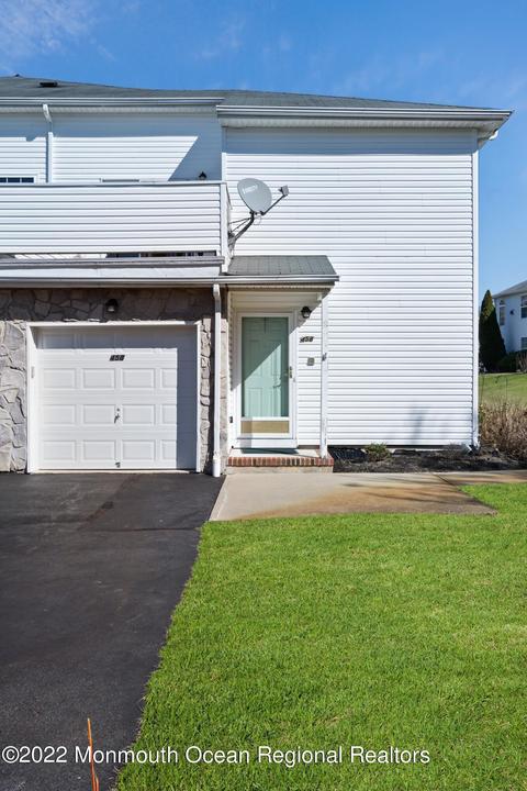 458 Deuce Dr, Wall, NJ 07719 photo 1