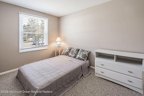 437 Cheyenne Dr, Waretown, NJ 08758 photo 13