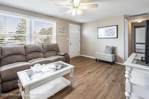 437 Cheyenne Dr, Waretown, NJ 08758 photo 12