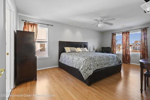 22 Devonshire Dr, Hazlet, NJ 07730 photo 23