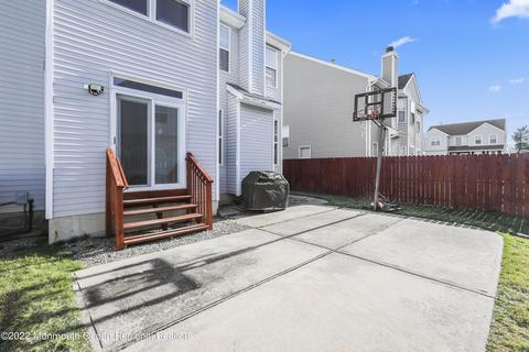 22 Devonshire Dr, Hazlet, NJ 07730 photo 32
