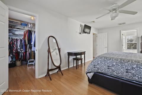 22 Devonshire Dr, Hazlet, NJ 07730 photo 24