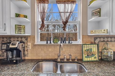 39 Green Tree Dr, Jackson, NJ 08527 photo 21