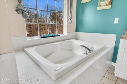 39 Green Tree Dr, Jackson, NJ 08527 photo 28