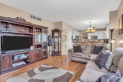 39 Green Tree Dr, Jackson, NJ 08527 photo 13