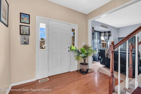 39 Green Tree Dr, Jackson, NJ 08527 photo 5