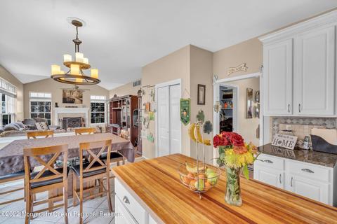 39 Green Tree Dr, Jackson, NJ 08527 photo 20
