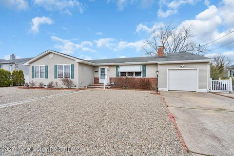 990 Capstan Dr, Forked River, NJ 08731 photo 1