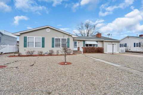 990 Capstan Dr, Forked River, NJ 08731 photo 3