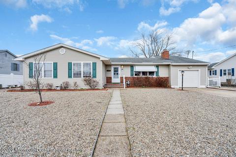 990 Capstan Dr, Forked River, NJ 08731 photo 2