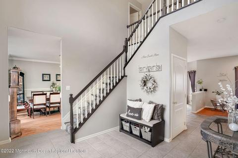 8 Mitchell Ln, Jackson, NJ 08527 photo 2