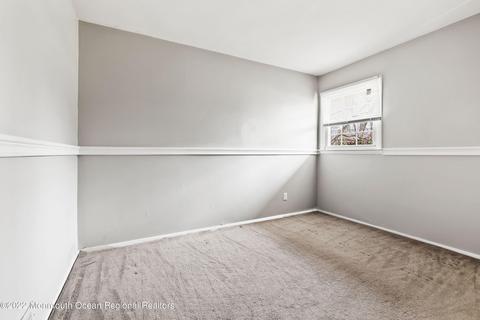 151 Cherry Tree Ln, Middletown, NJ 07748 photo 26
