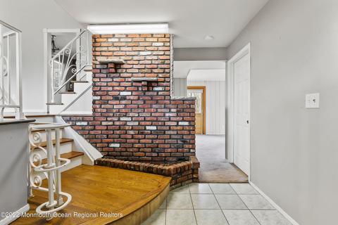 151 Cherry Tree Ln, Middletown, NJ 07748 photo 17