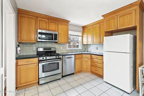 151 Cherry Tree Ln, Middletown, NJ 07748 photo 11