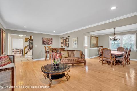 39 Apache Dr, Manalapan, NJ 07726 photo 10