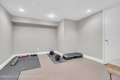 39 Apache Dr, Manalapan, NJ 07726 photo 35