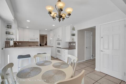 39 Apache Dr, Manalapan, NJ 07726 photo 23