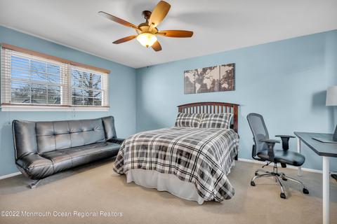 39 Apache Dr, Manalapan, NJ 07726 photo 39