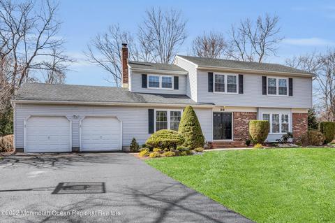 39 Apache Dr, Manalapan, NJ 07726 photo 2