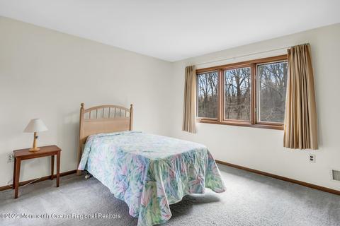 18 Constitution Dr, Middletown, NJ 07748 photo 23