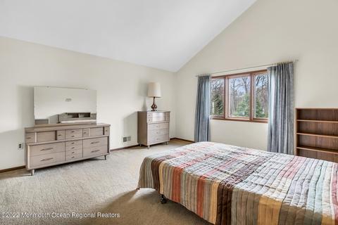 18 Constitution Dr, Middletown, NJ 07748 photo 19