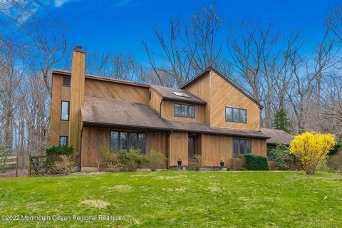 18 Constitution Dr, Middletown, NJ 07748 photo 4