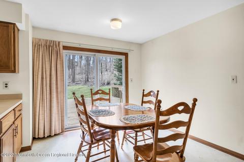 18 Constitution Dr, Middletown, NJ 07748 photo 14