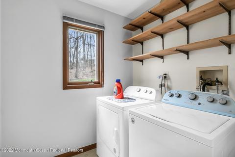 18 Constitution Dr, Middletown, NJ 07748 photo 25