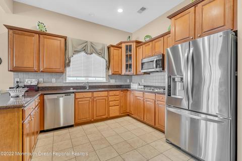 31 Spring Lake Blvd, Waretown, NJ 08758 photo 15