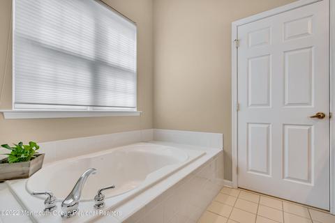 31 Spring Lake Blvd, Waretown, NJ 08758 photo 25