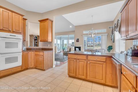 31 Spring Lake Blvd, Waretown, NJ 08758 photo 16