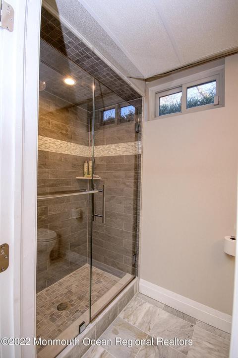 12 Constitution Dr, Leonardo, NJ 07737 photo 39