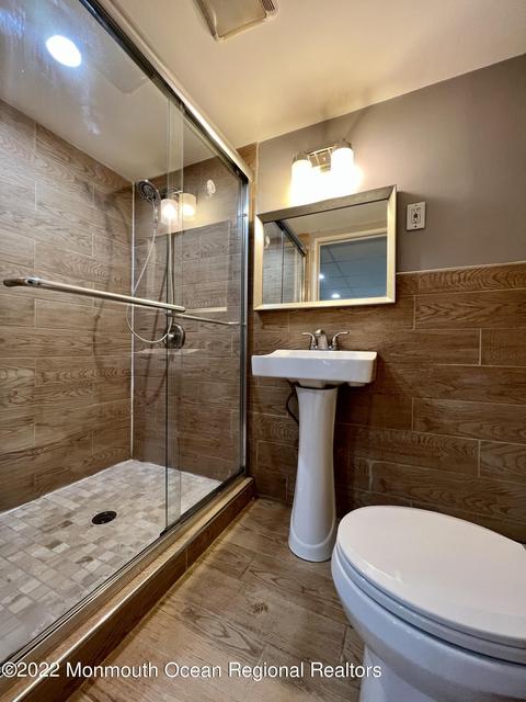 76 Middlesex Rd, Matawan, NJ 07747 photo 10
