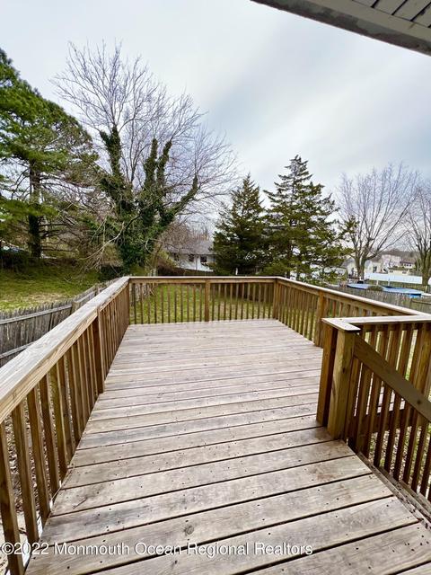 76 Middlesex Rd, Matawan, NJ 07747 photo 12