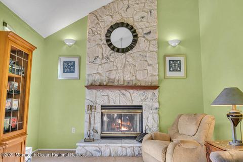 17 Daniel Pl, Matawan, NJ 07747 photo 15