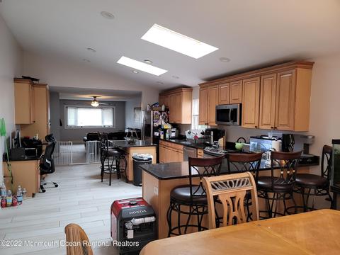 4 May Blvd, Jackson, NJ 08527 photo 9