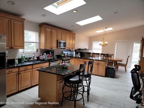 4 May Blvd, Jackson, NJ 08527 photo 7