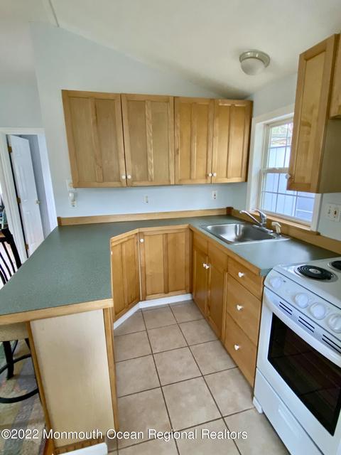 31 Lighthouse Dr, Waretown, NJ 08758 photo 8