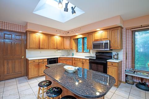 1009 Brainard Pl, Brielle, NJ 08730 photo 17