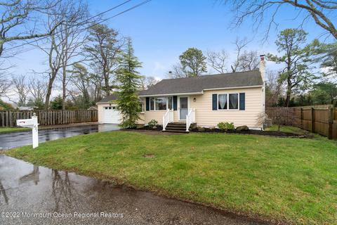 421 Mohawk Dr, Brick, NJ 08723 photo 2