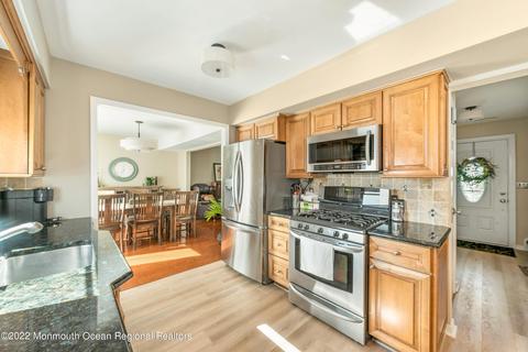 69 Bernard Dr, Howell, NJ 07731 photo 10