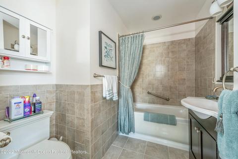 69 Bernard Dr, Howell, NJ 07731 photo 17
