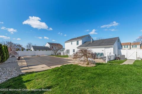 69 Bernard Dr, Howell, NJ 07731 photo 21