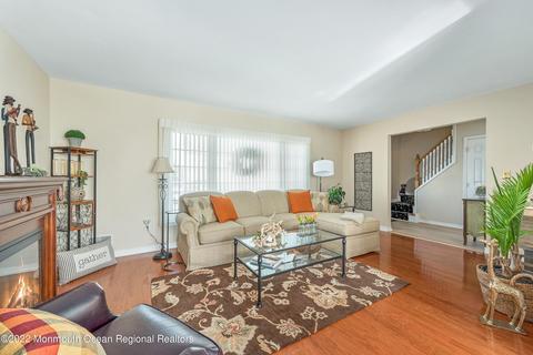 69 Bernard Dr, Howell, NJ 07731 photo 5