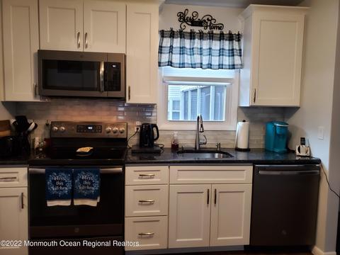 29 Augusta Rd, Whiting, NJ 08759 photo 6