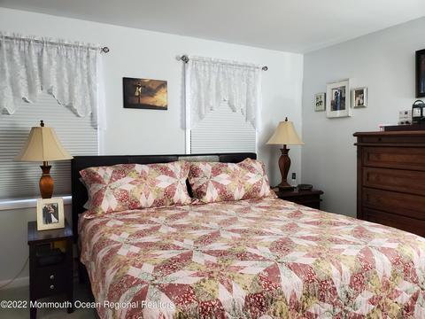 29 Augusta Rd, Whiting, NJ 08759 photo 22