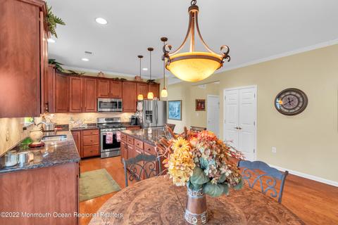 34 Marlow Dr, Jackson, NJ 08527 photo 9