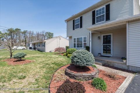 369 Hudson Dr, Brick, NJ 08723 photo 3