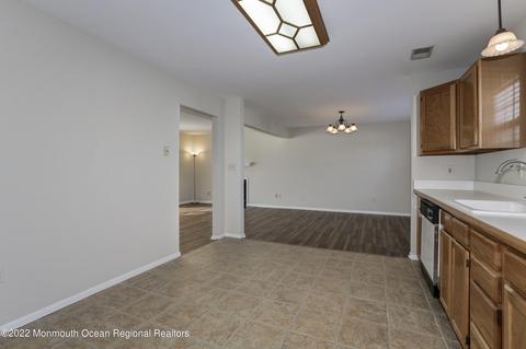 369 Hudson Dr, Brick, NJ 08723 photo 21