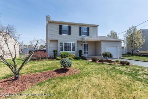 369 Hudson Dr, Brick, NJ 08723 photo 1